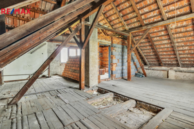 2817595.jpg 2817595.jpg