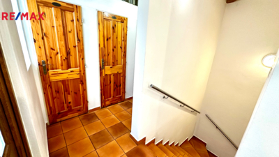 3048795.jpeg 3048795.jpeg