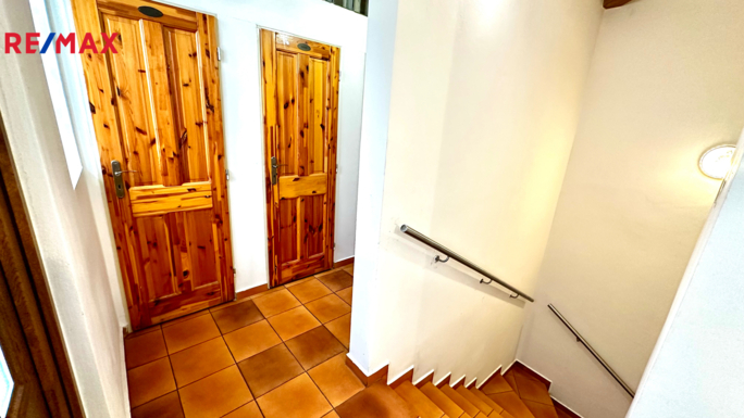 3048795.jpeg 3048795.jpeg