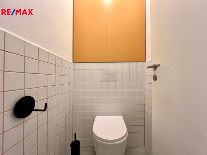 2984887.jpeg 2984887.jpeg