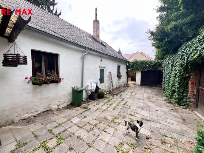 3000240.jpg 3000240.jpg