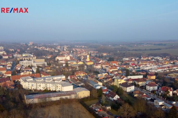 Prodej bytu 2+kk, 59,77 m2, Rousínov - obrázek 2