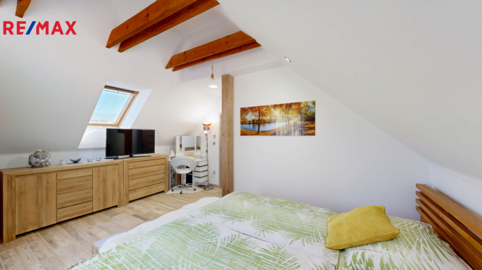 3000250.jpg 3000250.jpg