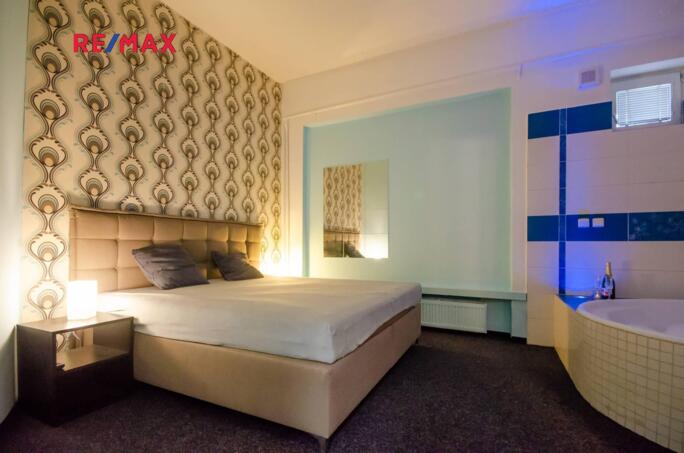 Prodej penzionu, 444m2 - obrázek 4