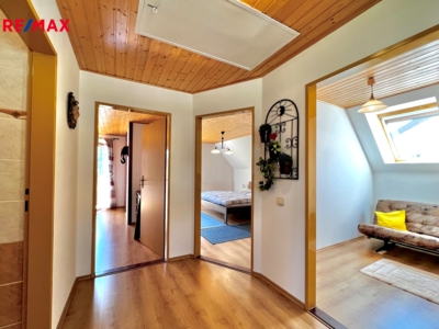 2964351.jpg 2964351.jpg