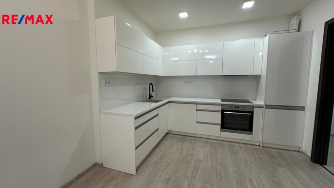 Pronájem bytu 2+kk, 67 m2, Brno - obrázek 1