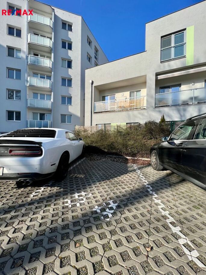 Pronájem garážového stání, 15 m2, Brno - obrázek 20