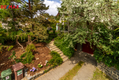 2817524.jpg 2817524.jpg