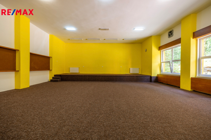 2955330.jpg 2955330.jpg