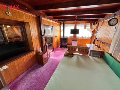 2735801.jpg 2735801.jpg