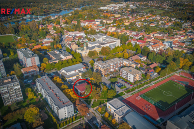 3050363.jpg 3050363.jpg