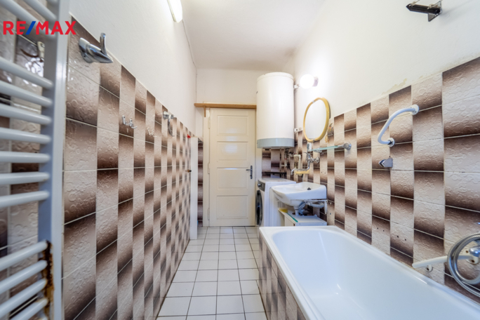 3064942.jpg 3064942.jpg