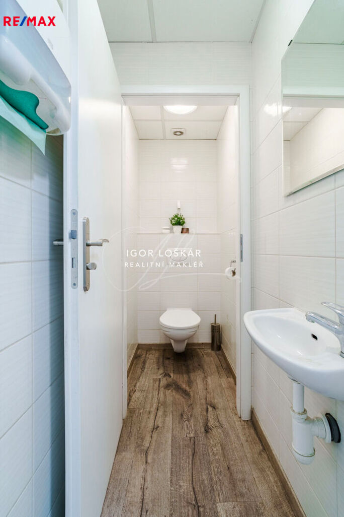 Pronájem obchodního prostoru, 196 m2, Brno - obrázek 20
