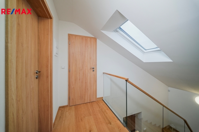 3076814.jpg 3076814.jpg