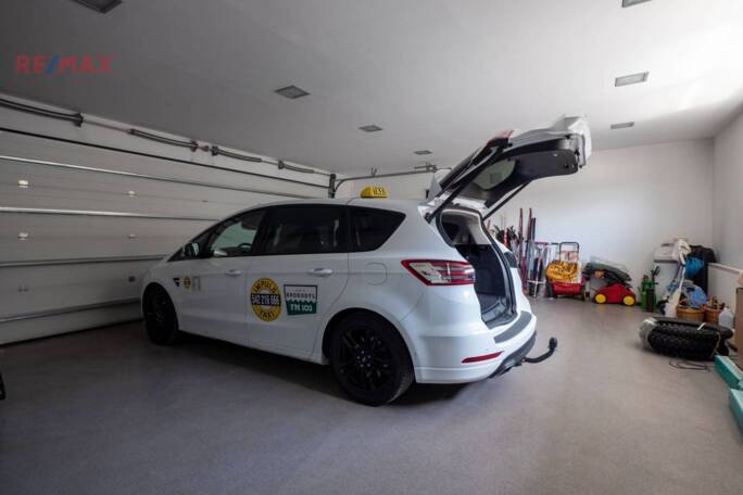 Prodej rodinného domu, 256 m2, Hvozdec - obrázek 18