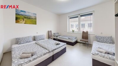 3041887.jpg 3041887.jpg