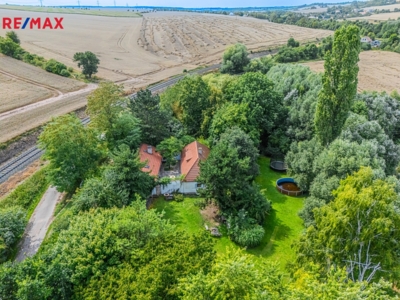 2952297.jpg 2952297.jpg