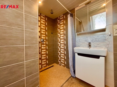 3142312.jpg 3142312.jpg