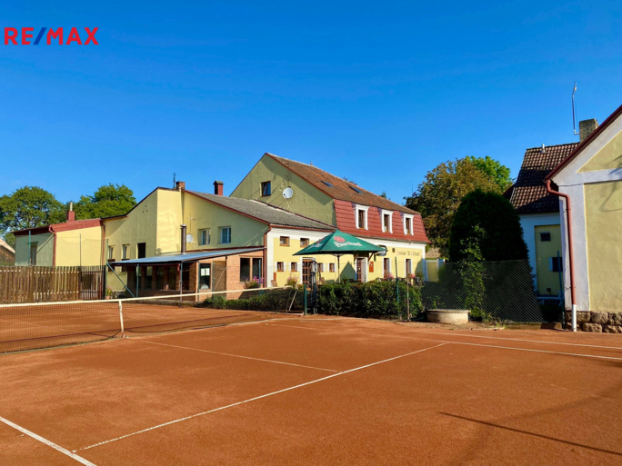 2620322.jpg 2620322.jpg