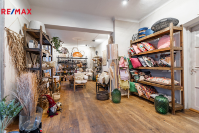 3172876.jpg 3172876.jpg