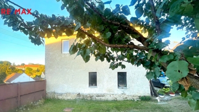 2961505.jpeg 2961505.jpeg