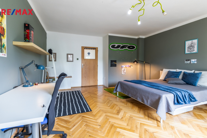 2817507.jpg 2817507.jpg