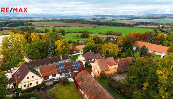 3053243.jpg 3053243.jpg