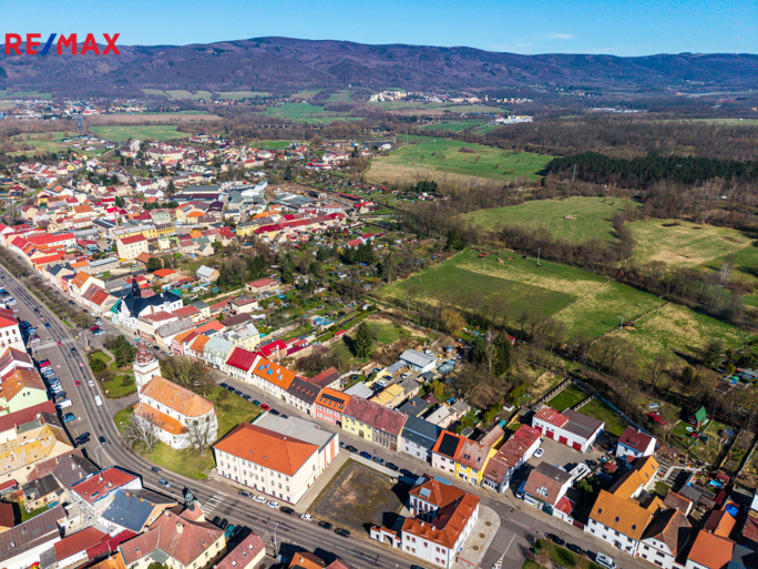 2731676.jpg 2731676.jpg