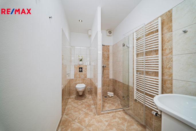 3102462.jpg 3102462.jpg