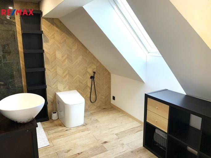 3030162.jpg 3030162.jpg