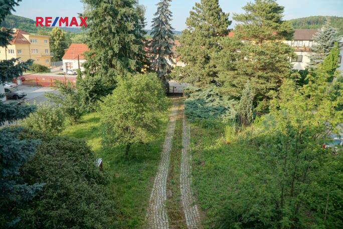 Prodej třípodlažního domu s užitnou plochou 292 m2 - obrázek 29