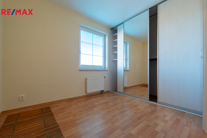 3078858.jpg 3078858.jpg