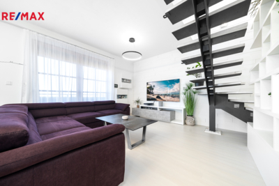 Prodej bytu 3+kk, 102,6 m2, Veleň