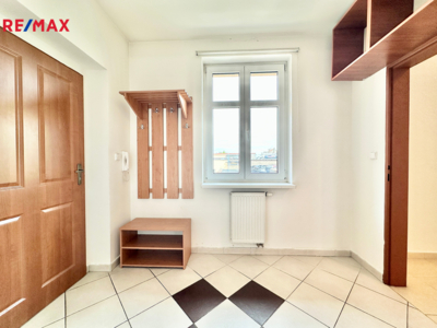 2807177.jpg 2807177.jpg