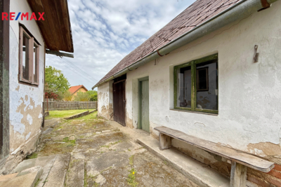 2786912.jpg 2786912.jpg