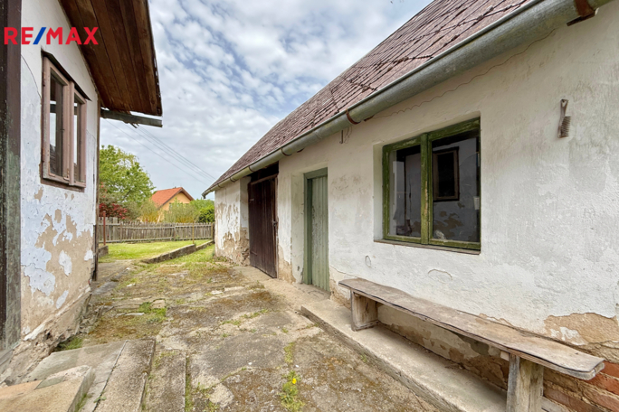 2786912.jpg 2786912.jpg