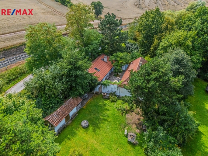 2952298.jpg 2952298.jpg