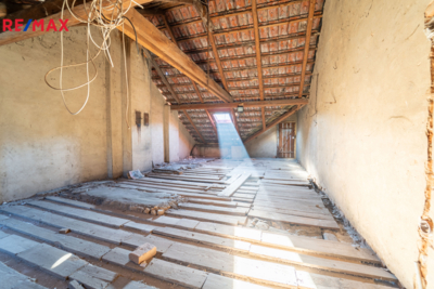 3039556.jpg 3039556.jpg