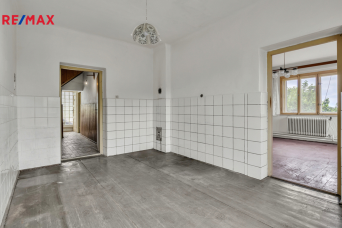 2821221.jpg 2821221.jpg