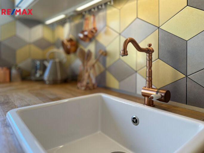 Prodej vily, 349 m2, Hostivice - obrázek 7