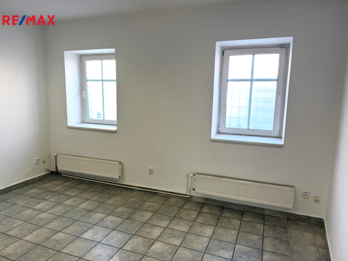 Prodej obchodního prostoru, 250 m2, Třebíč - obrázek 4