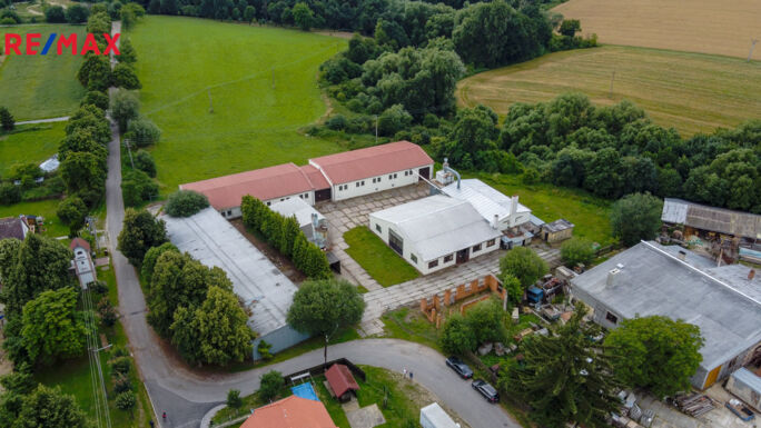 Prodej skladovacího prostoru, 2120 m2, Lesná - obrázek 8