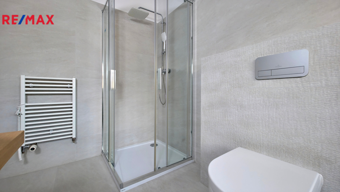 2786311.jpg 2786311.jpg