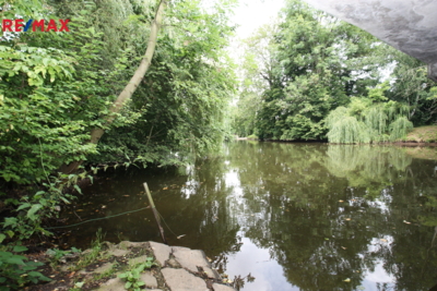 2922228.jpg 2922228.jpg