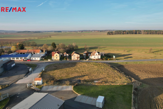 2641270.jpg 2641270.jpg