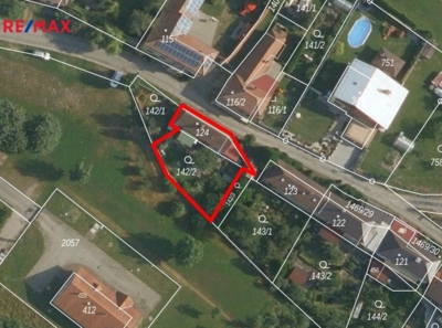 2949114.jpg 2949114.jpg