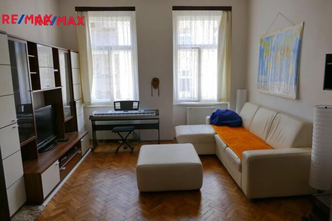 Pronájem bytu 1+1, 34 m2, Praha