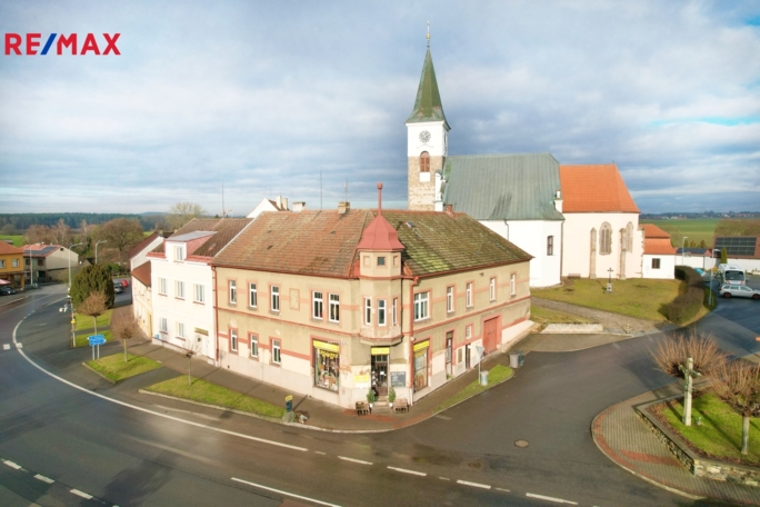 Prodej vícegeneračního domu, 500 m2, Bernartice