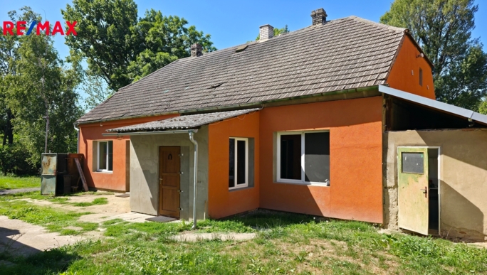 2942156.jpg 2942156.jpg