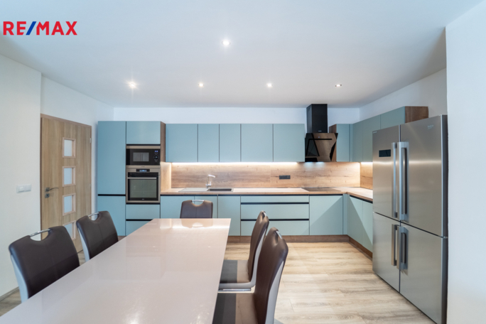 3068197.jpg 3068197.jpg